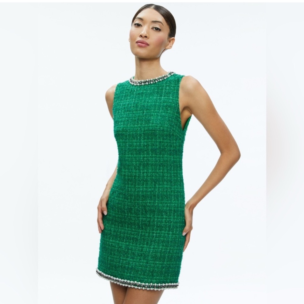NWT Alice and Olivia Clyde embellished shift dress emerald tweed